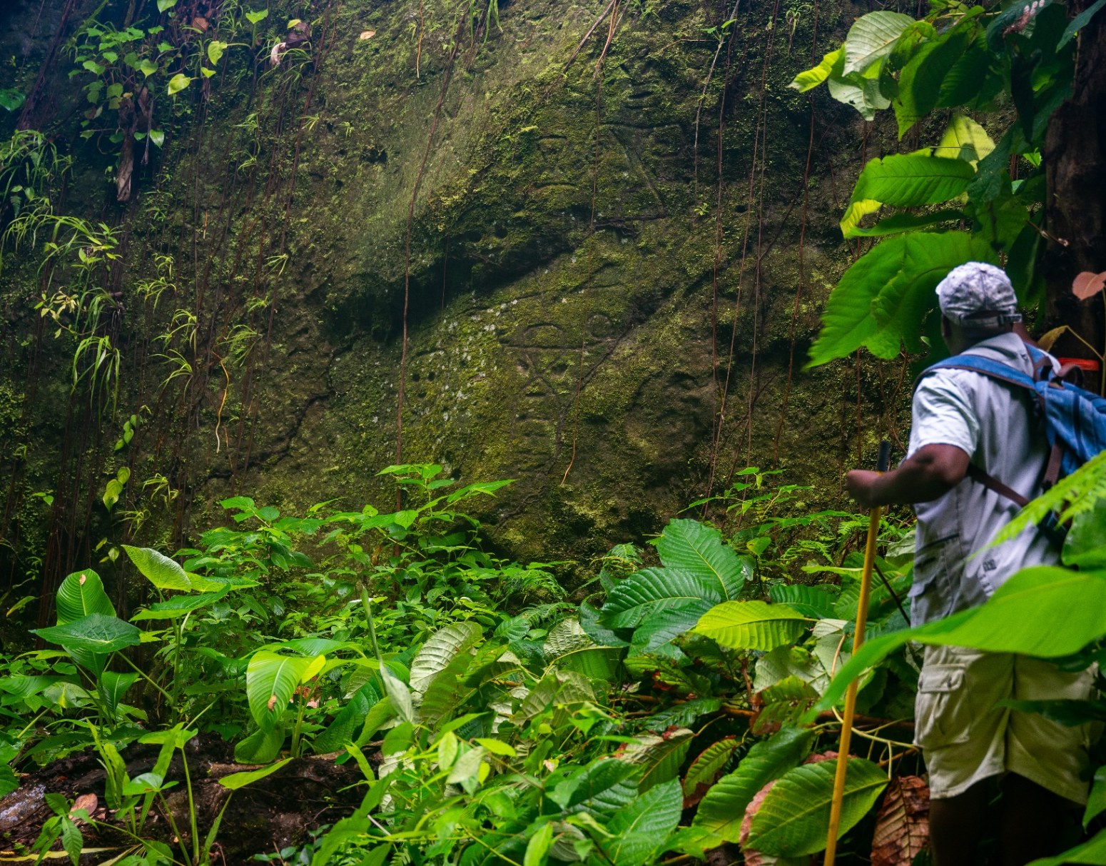 Hike to the Petroglyphs